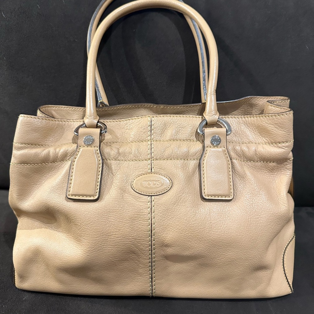Tod's Tan Leather Women's Bag